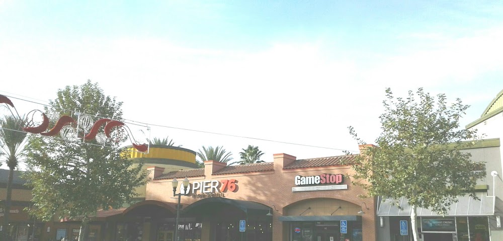 GameStop - 5148 - Riverside Plaza, tienda de TCG en Riverside