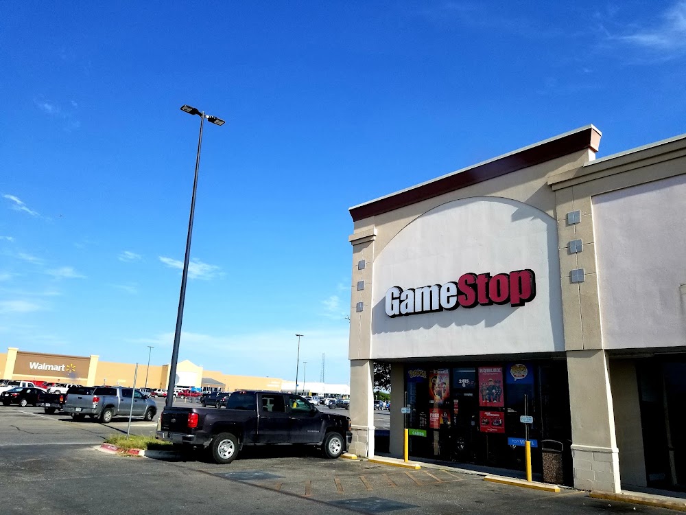 GameStop - 5205 - Del Rio Plaza, tienda de TCG en Del Rio