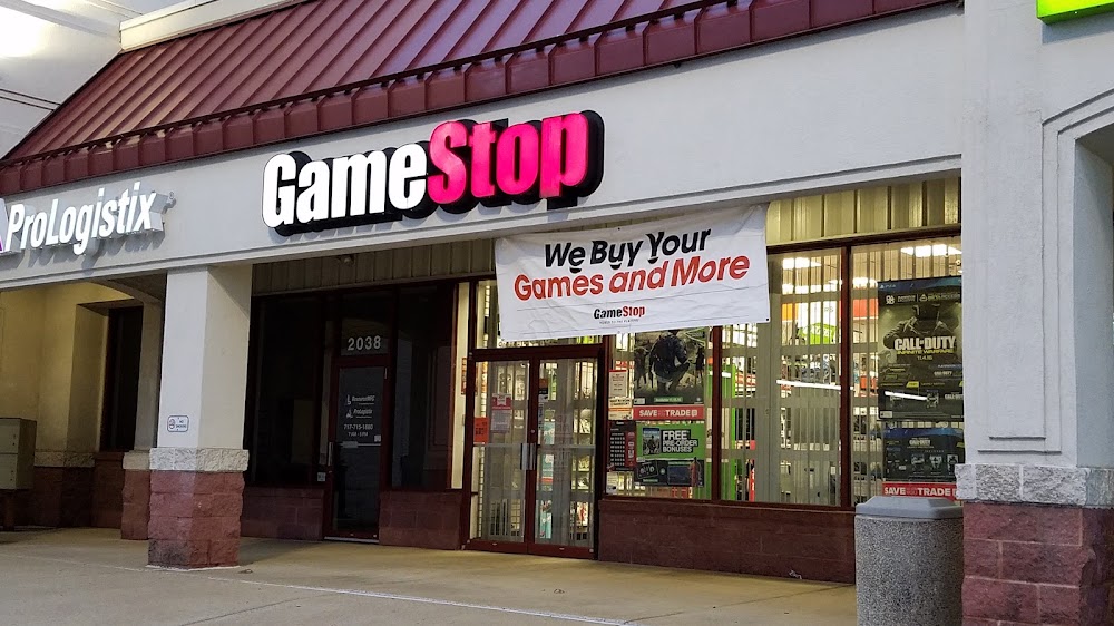 GameStop - 5212 - Hawthorne Center, tienda de TCG en Lancaster