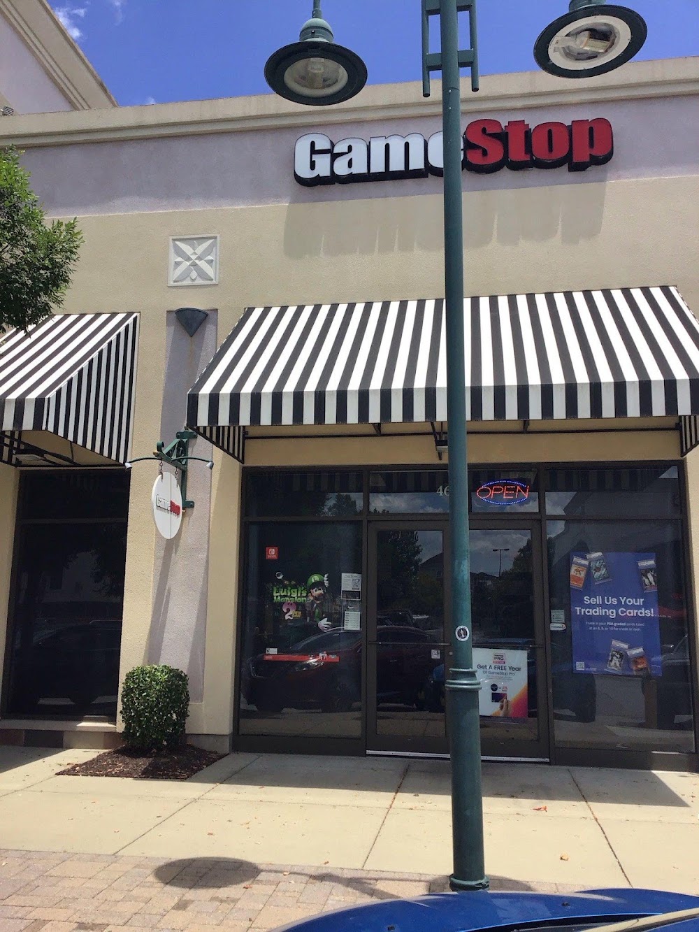 GameStop - 5234 - Village at Sandhill, tienda de TCG en Columbia