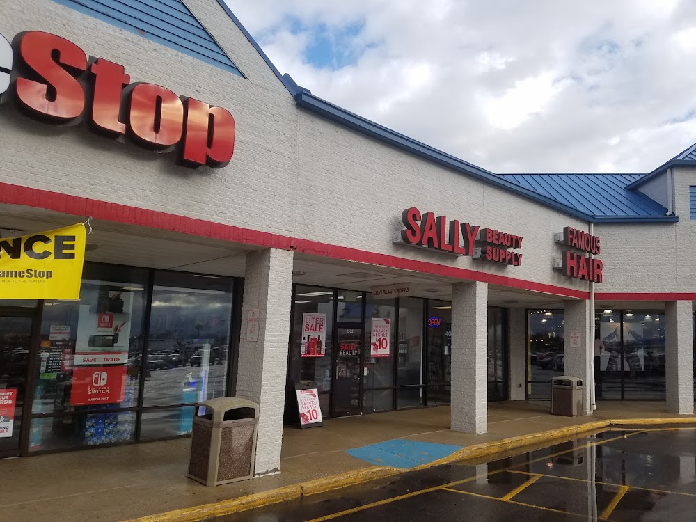 GameStop - 5456 - Eastland Towne Center, tienda de TCG en Marion