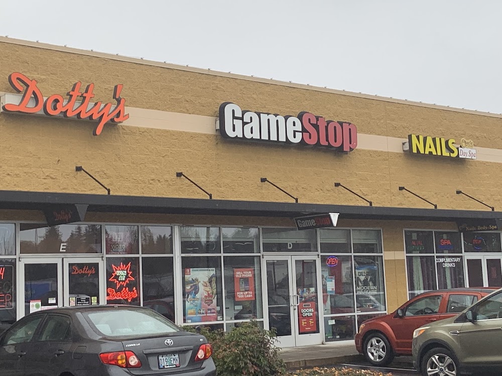 GameStop - 5481 - Wood Village Shops, tienda de TCG en Wood Village
