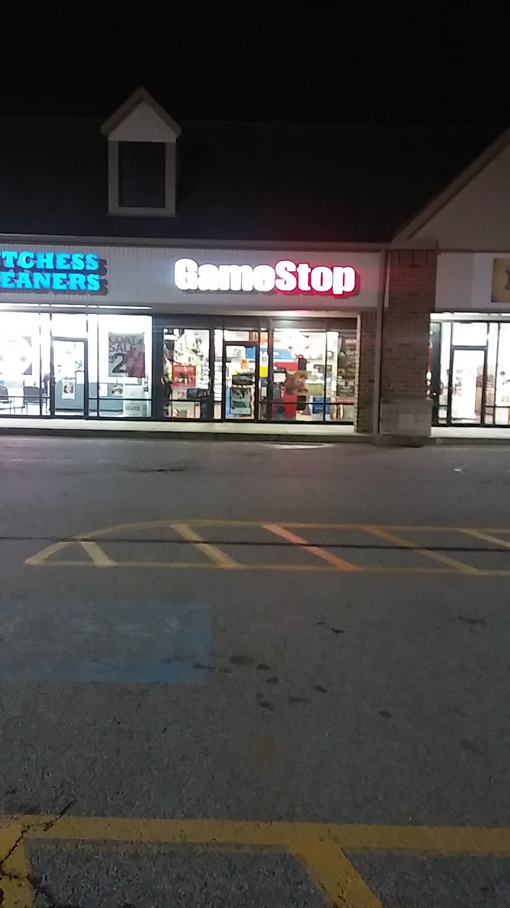 GameStop - 5602 - Weston Center, tienda de TCG en Youngstown