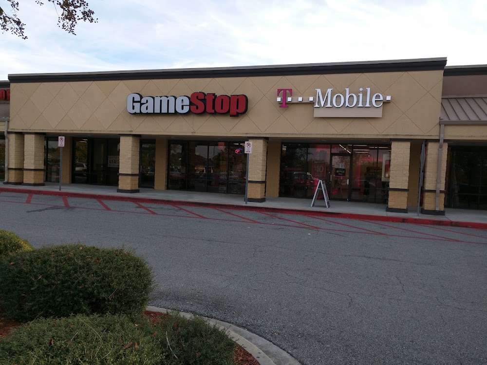 GameStop - 5725 - Perimeter Oaks Shopping Center, tienda de TCG en Valdosta