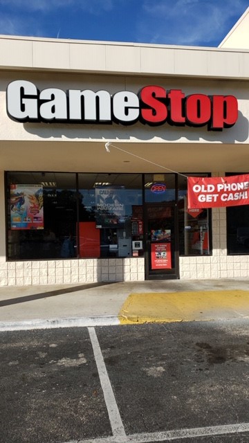 GameStop - 5744 - Gleason Square, tienda de TCG en Lake City