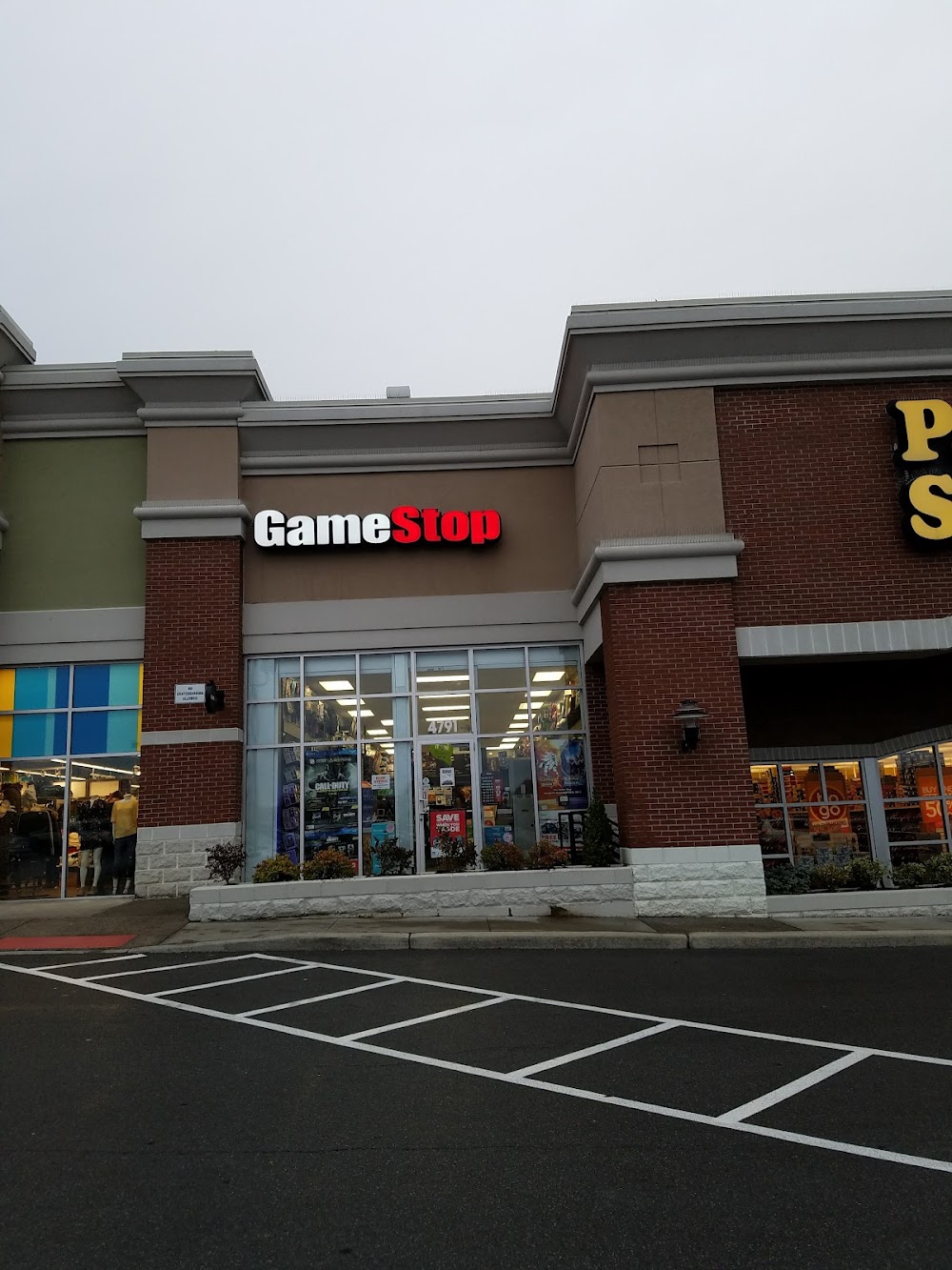 GameStop - 6148 - New Hartford, tienda de TCG en New Hartford