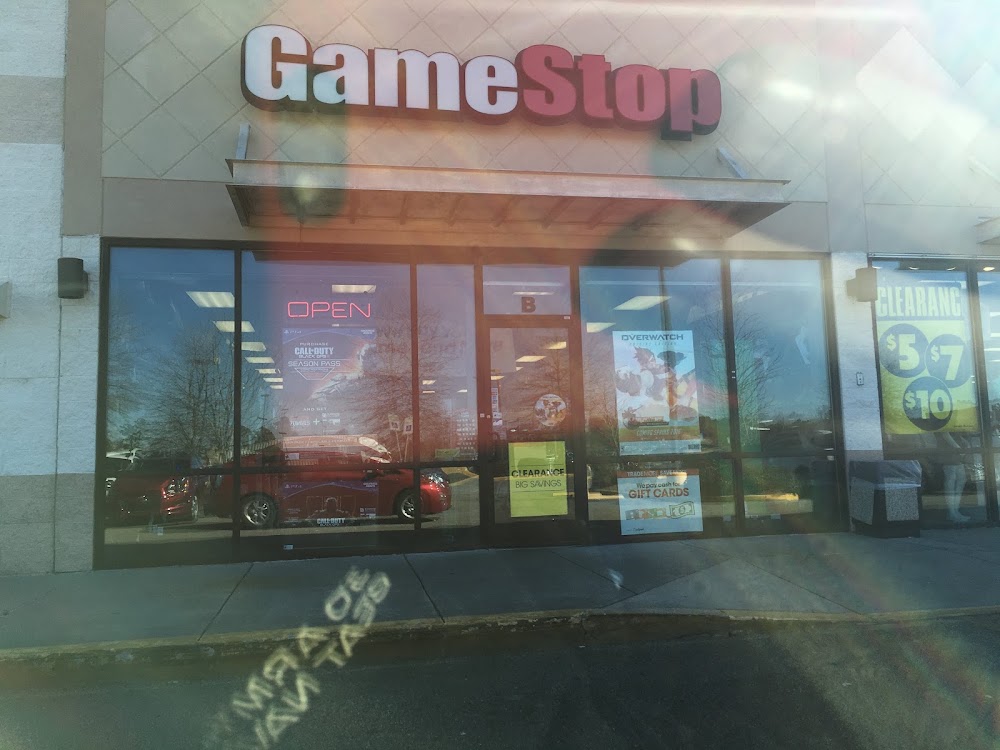 GameStop - 6286 - Gateway Plaza, tienda de TCG en Conway