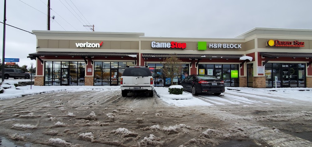 GameStop - 6298 - Spanaway Center, tienda de TCG en Spanaway
