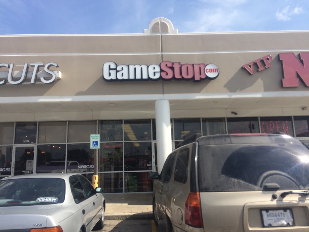 GameStop - 648 - Baytown Central, tienda de TCG en Baytown