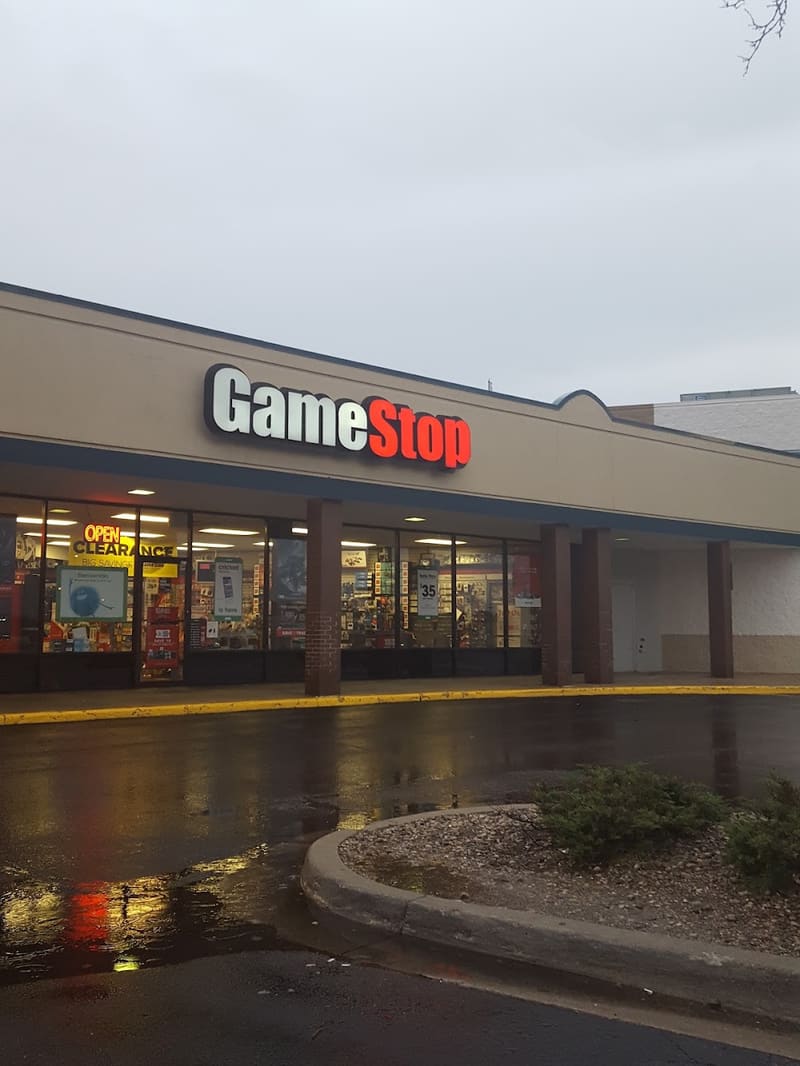 GameStop - 721 - Wilshire Plaza, a TCG store in Mishawaka