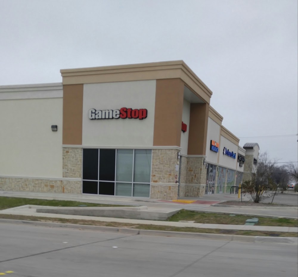 GameStop - 7572 - SWM Renaissance Square, tienda de TCG en Fort Worth