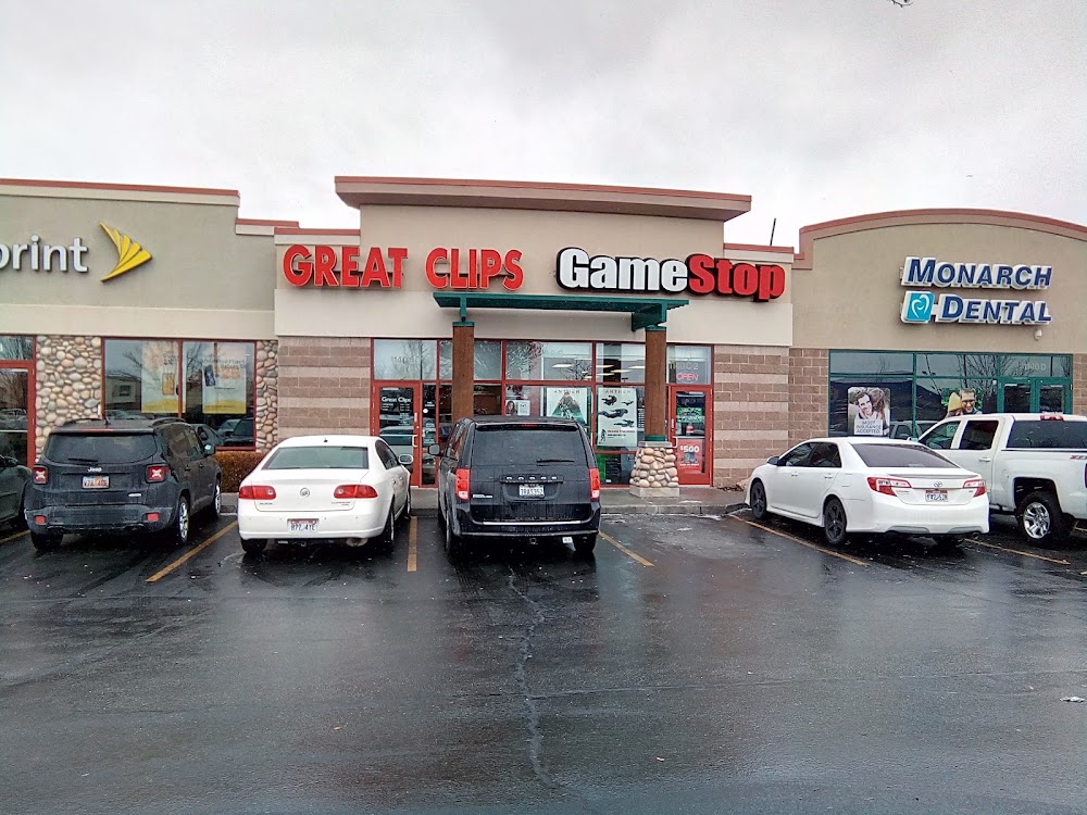 GameStop - 7605 - Riverdale, tienda de TCG en Riverdale