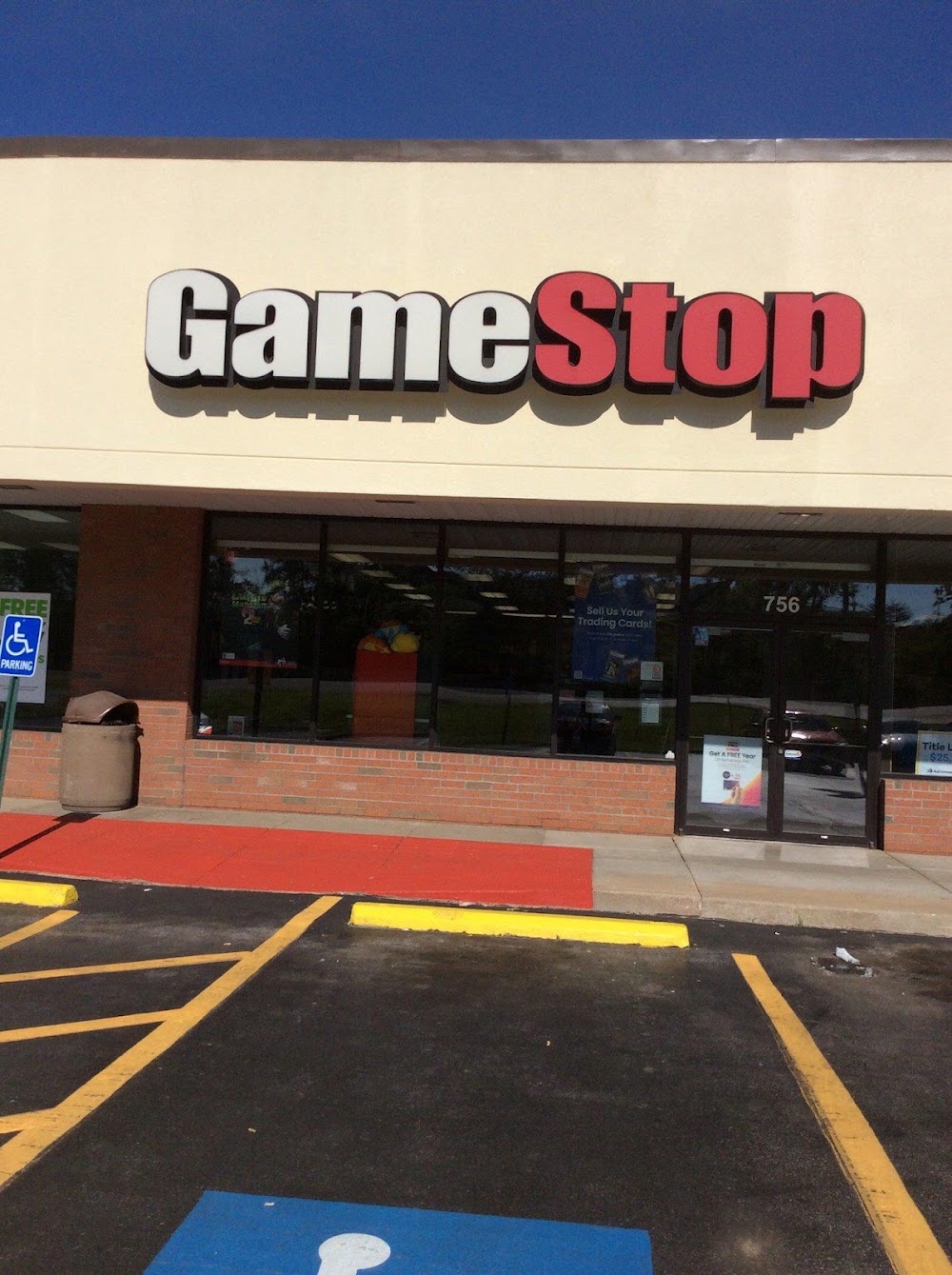 GameStop - 7638 - Crystal City Center, tienda de TCG en Festus