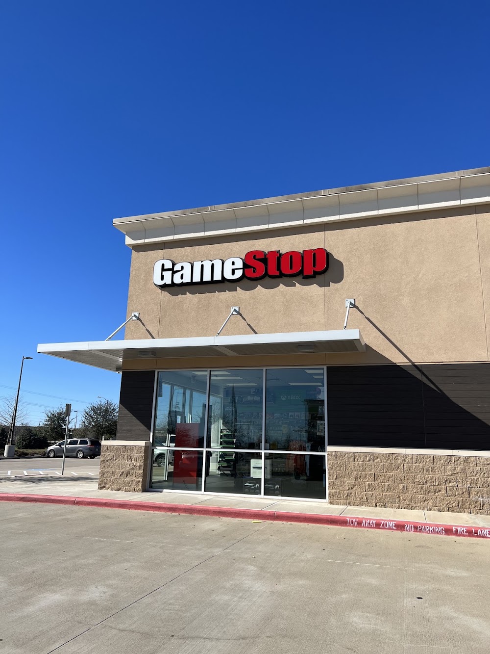 GameStop #7822, tienda de TCG en Richmond