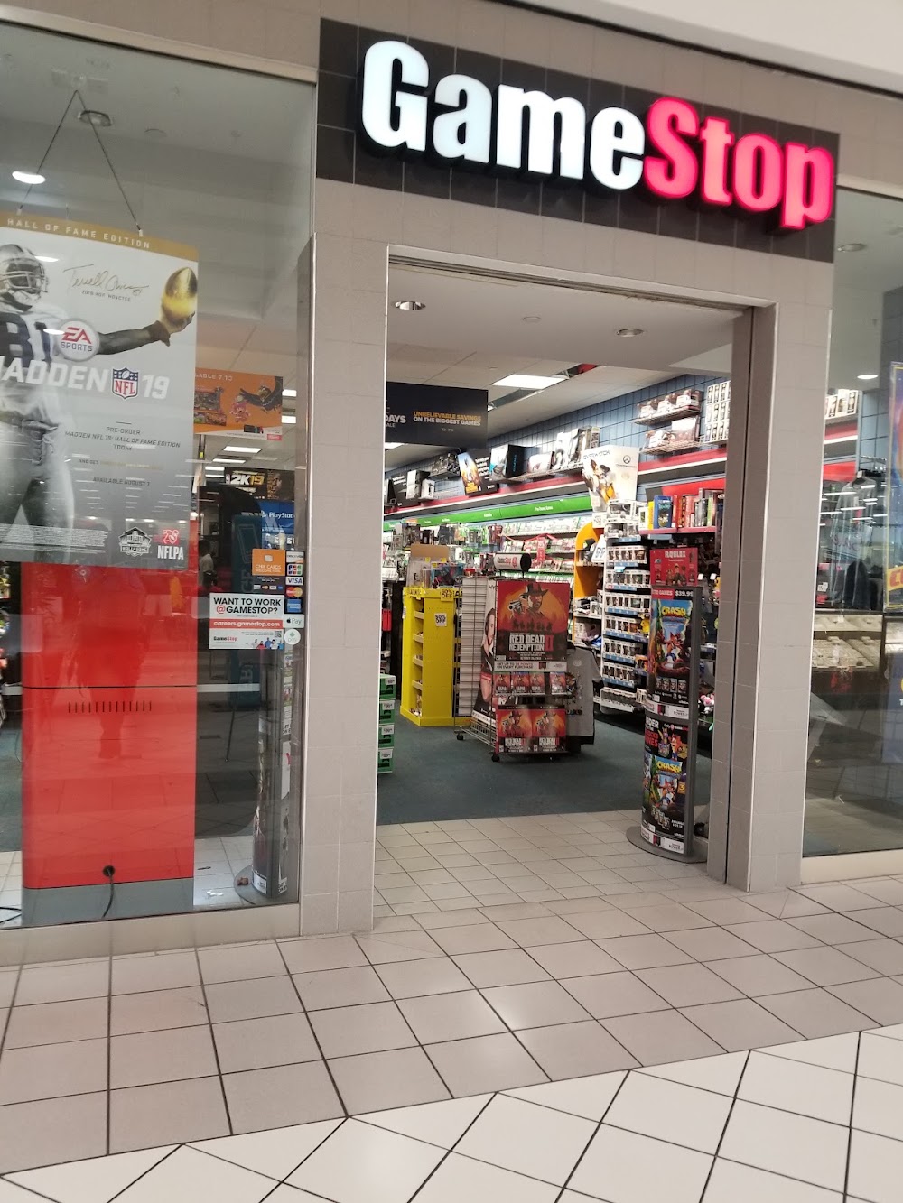 GameStop - 908 - Cumberland Crossroad, a TCG store in Millville