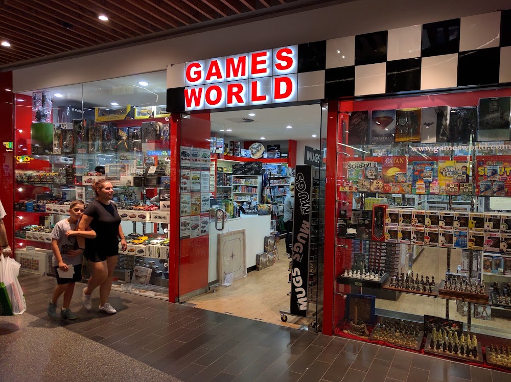 GAMESWORLD HIGHPOINT, tienda de TCG en Maribyrnong