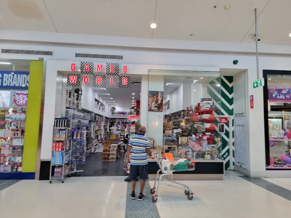 GAMESWORLD Tea Tree Plaza, tienda de TCG en Modbury