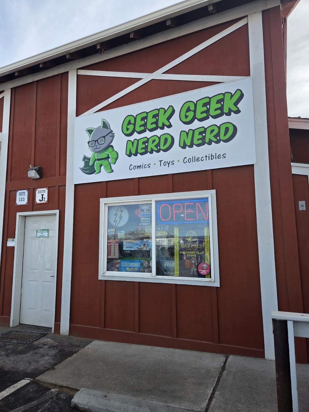 Geek Geek Nerd Nerd Comics Toys and Collectibles, tienda de TCG en Redmond