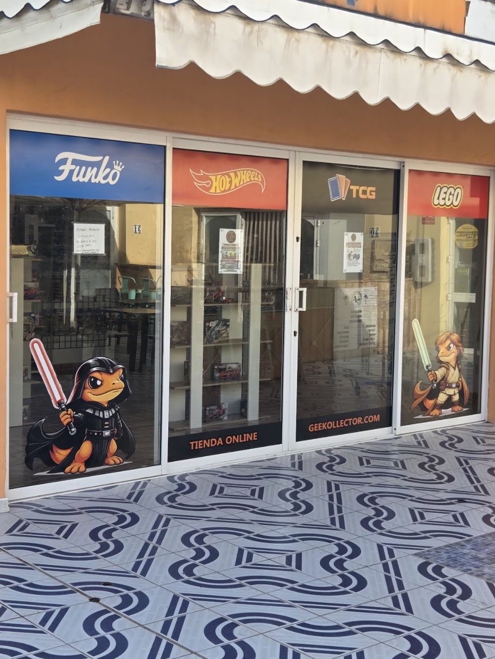 GEEKO KOLLECTOR, tienda de TCG en Costa Calma