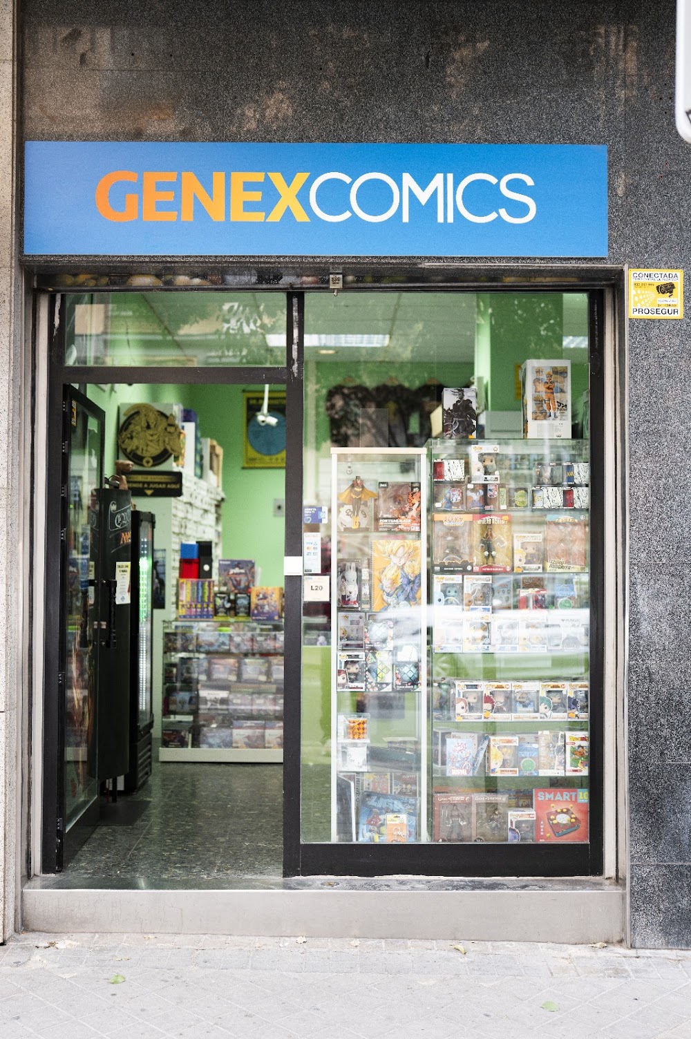 Genex Comics, tienda de TCG en Madrid