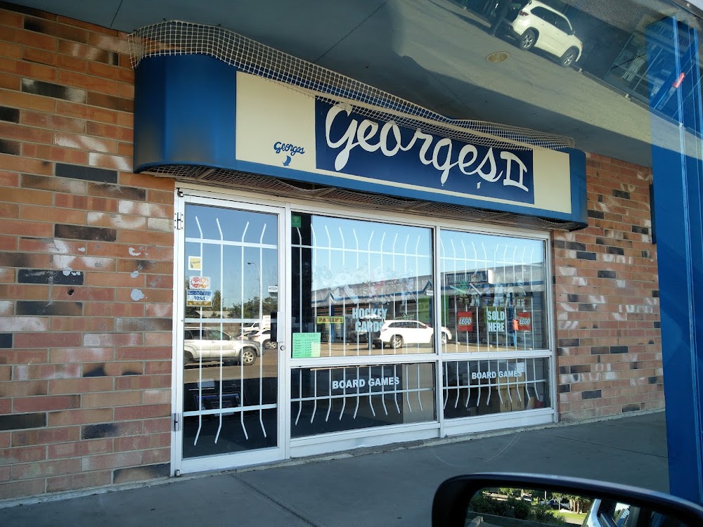 George’s II, tienda de TCG en Sherwood Park