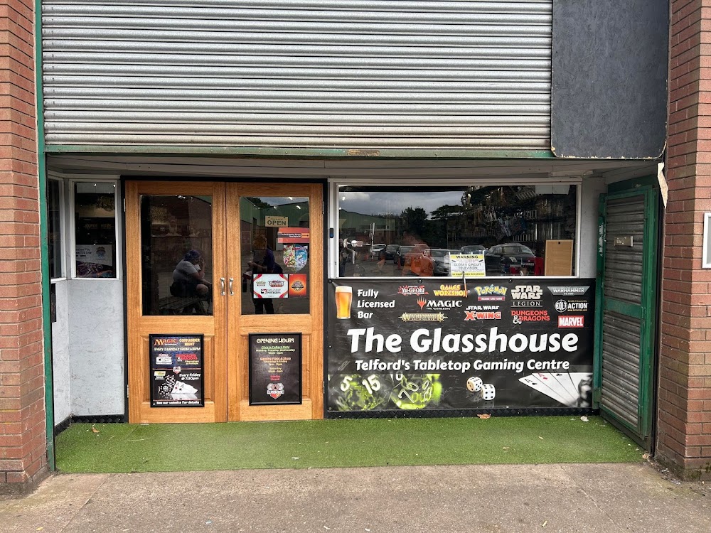 Glasshammer Gaming, tienda de TCG en Telford