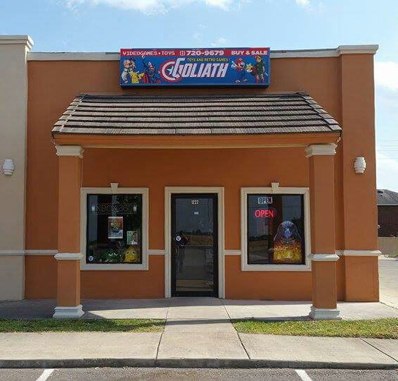 Goliath Toys and Retro Games, tienda de TCG en Edinburg