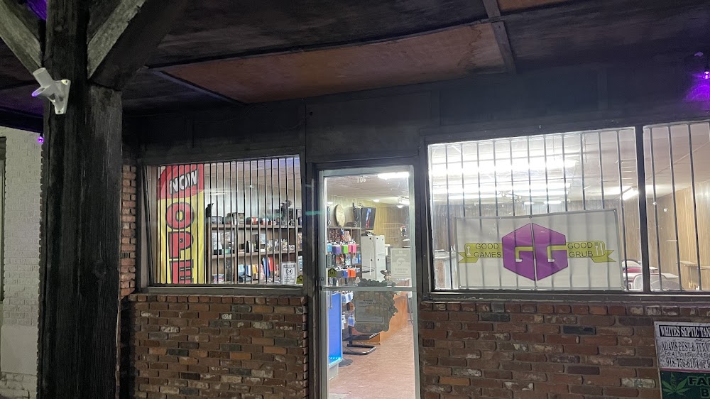 Good Games Good Grub, tienda de TCG en Henryetta