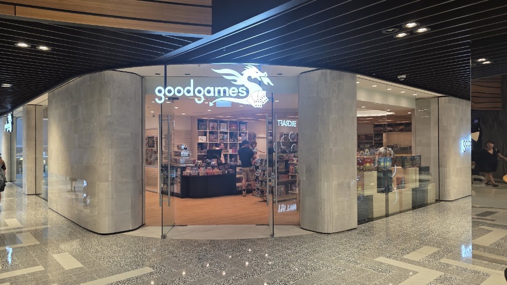 Good Games Robina Town Centre, tienda de TCG en Robina