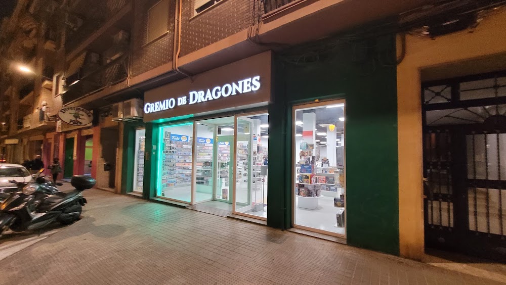 Gremio de Dragones, tienda de TCG en València