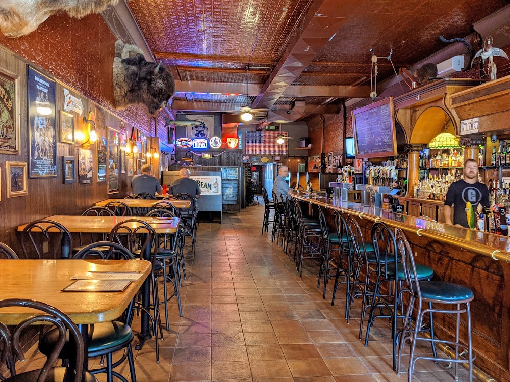 Guu's On Main, tienda de TCG en Stevens Point