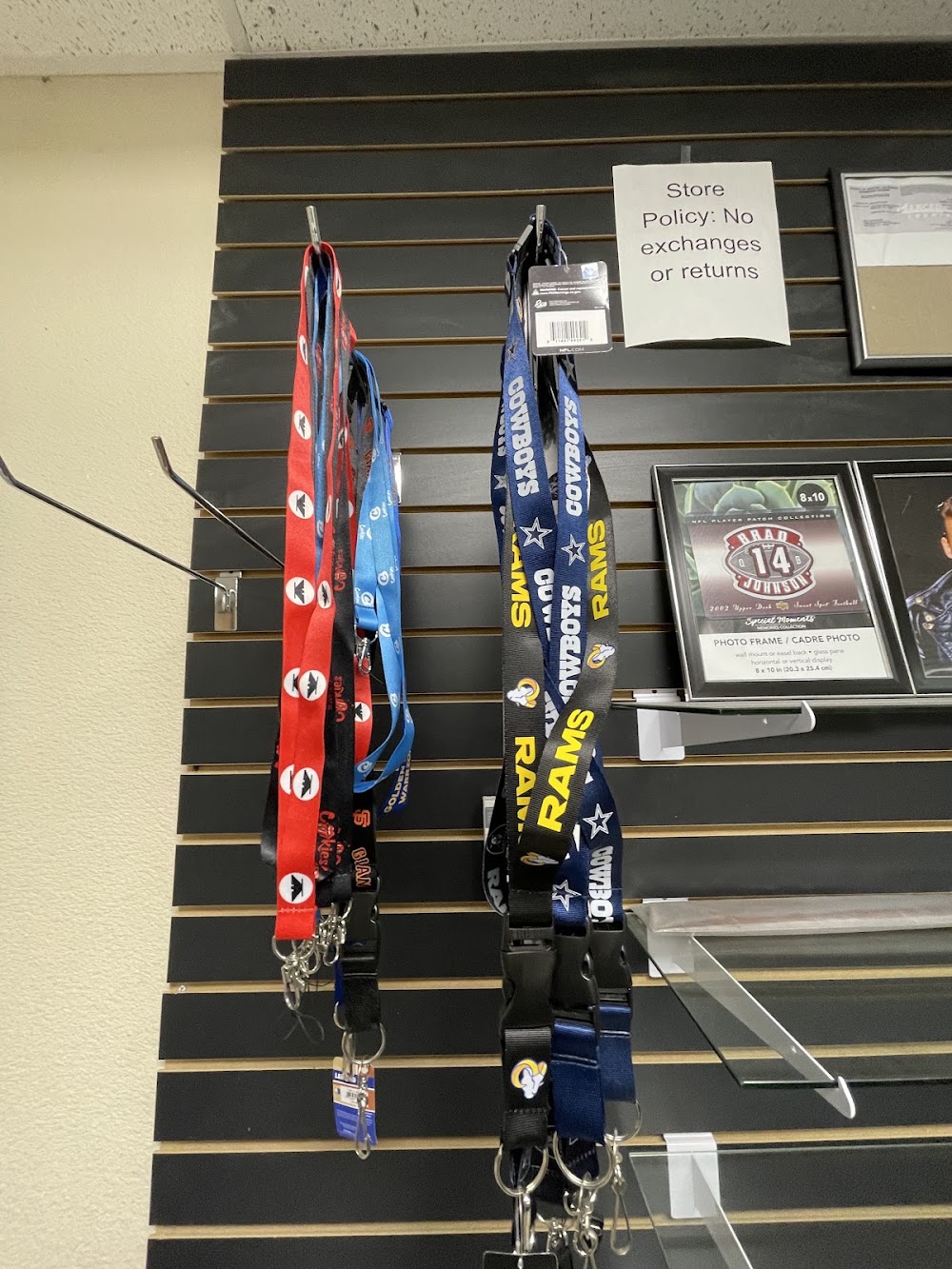 H&S Collectibles, tienda de TCG en Merced