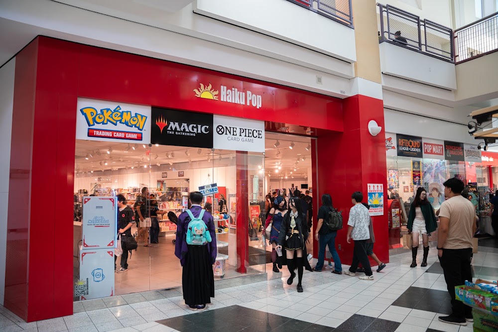 Haiku Pop Gaming & Collectibles, tienda de TCG en Moreno Valley