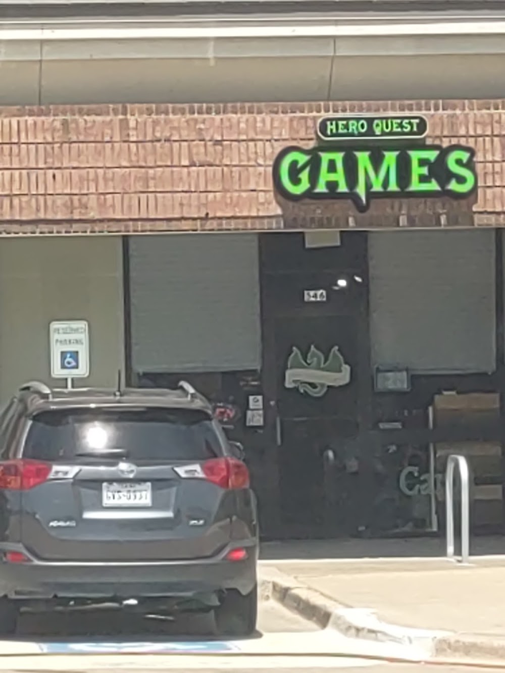 Hero Quest Games, tienda de TCG en Fort Worth