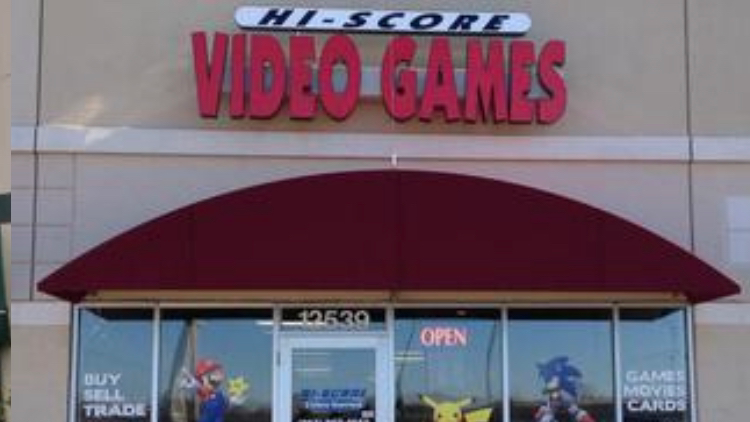 Hi-Score Video Games, tienda de TCG en Blaine