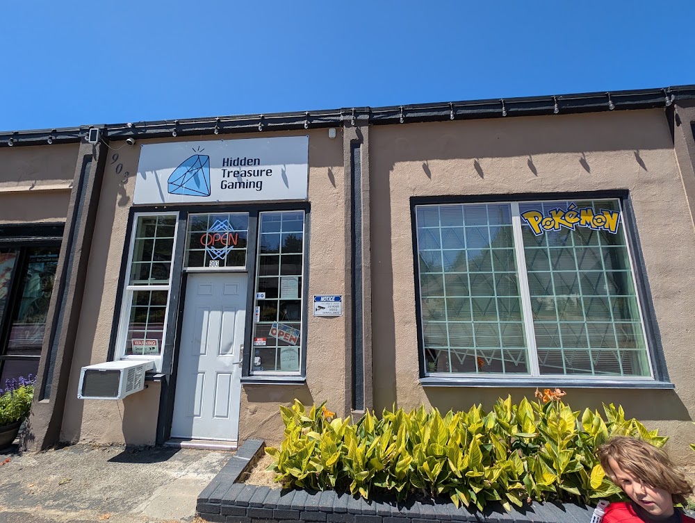 HIDDEN TREASURE GAMING, tienda de TCG en Troutdale