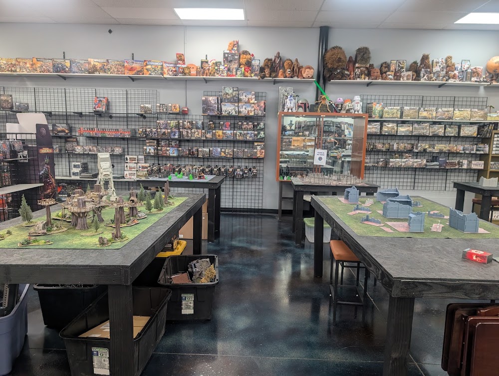 HobbyForge, tienda de TCG en Surprise