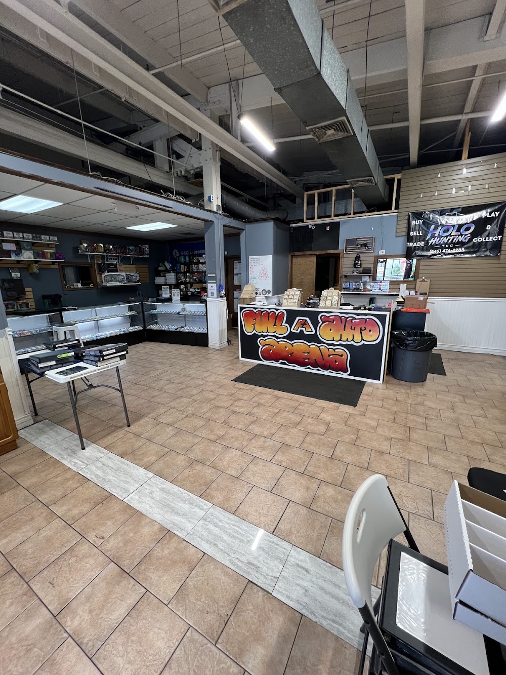 Holo Hunting TCG, tienda de TCG en Pearl River