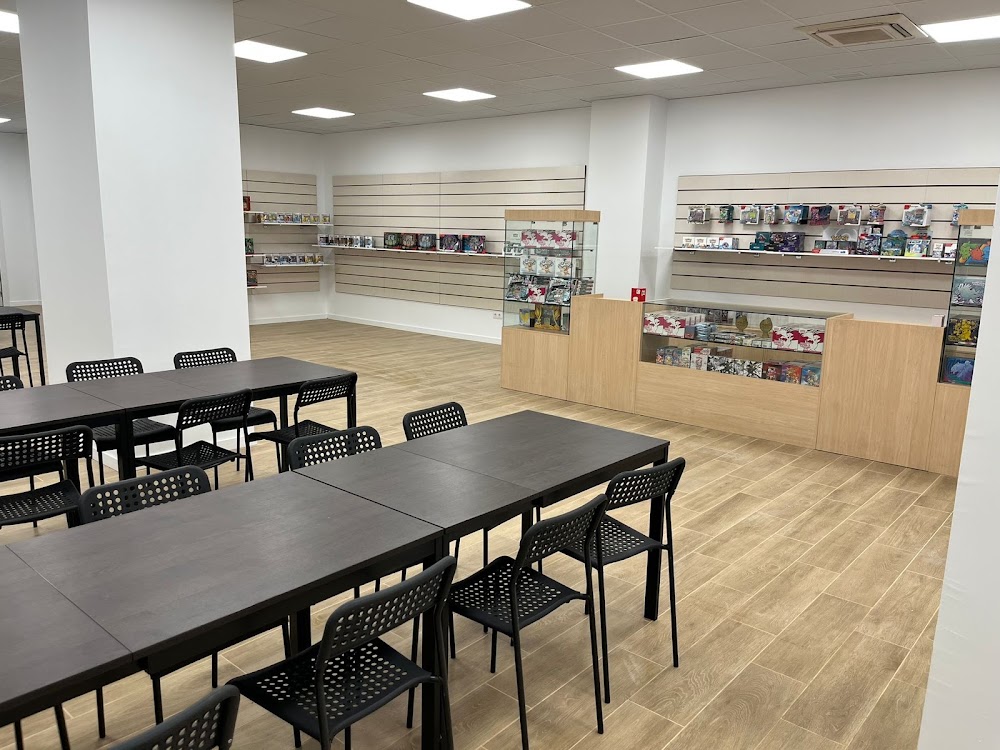 Holoplaza, tienda de TCG en Sevilla