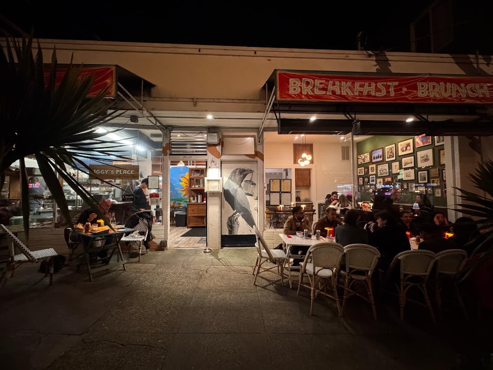 Iggy's Pop Shop, a TCG store in Sainte Genevieve