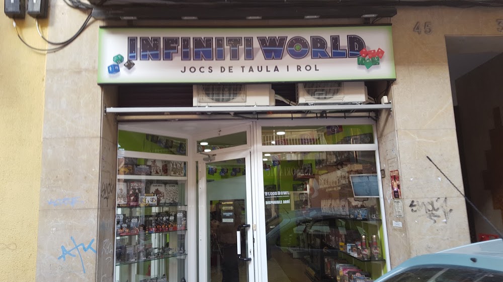 Infiniti World, tienda de TCG en Barcelona