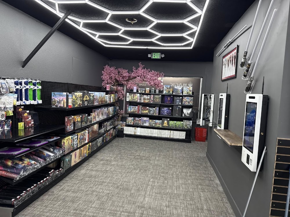 Infinity Game Lounge, tienda de TCG en Clarksville