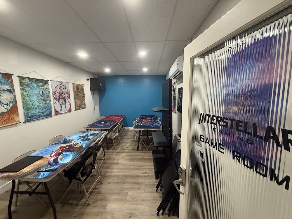 Interstellar Gaming, tienda de TCG en Ridgecrest