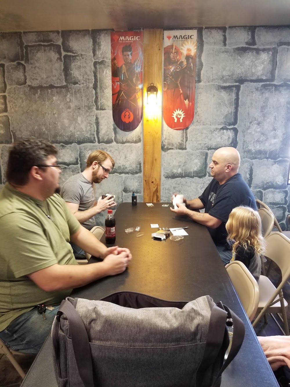 Jade Tiger Games, tienda de TCG en Oak Hill