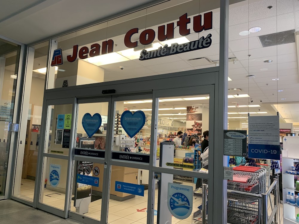 Jean Coutu Dix30, tienda de TCG en Brossard