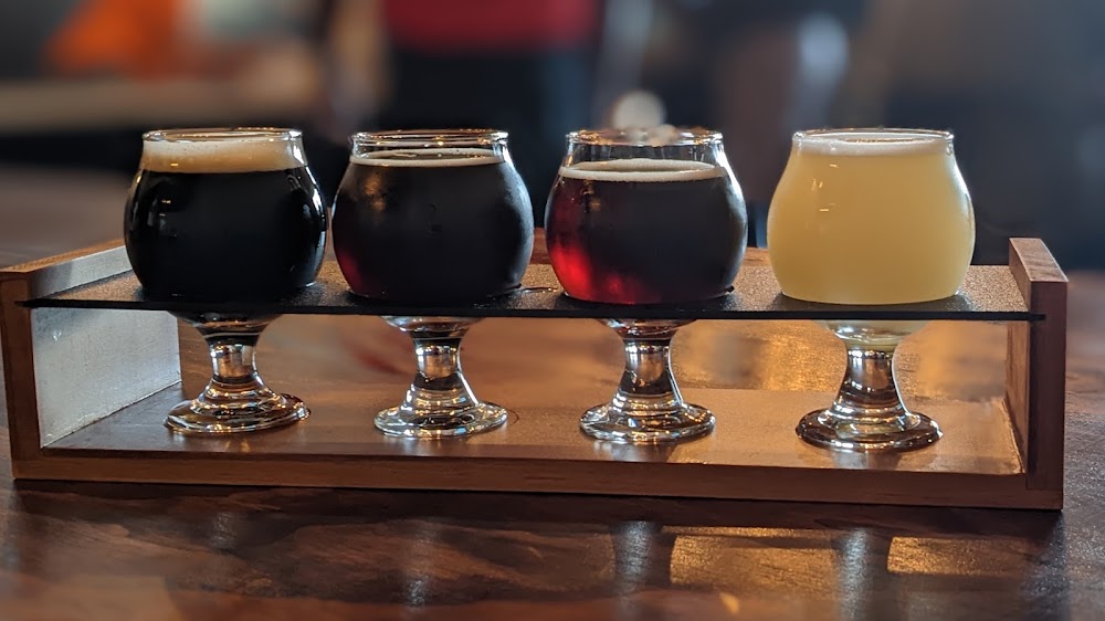 Kitsune Brewing Co., tienda de TCG en Phoenix
