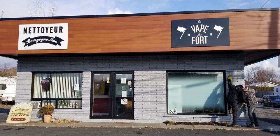 L'Univers du Fort, tienda de TCG en Chambly