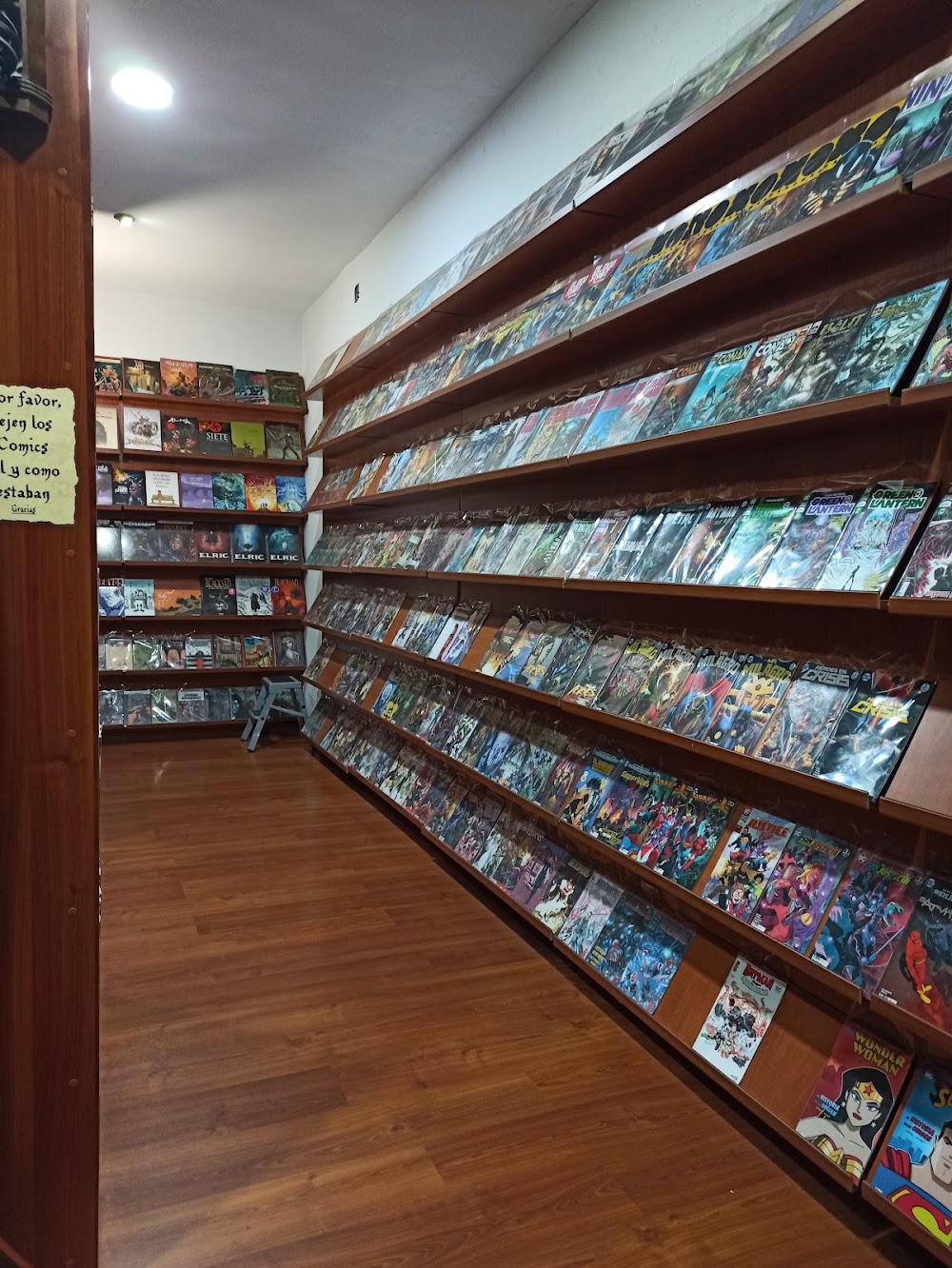 La Biblioteca De Minas Dagor, tienda de TCG en Don Benito