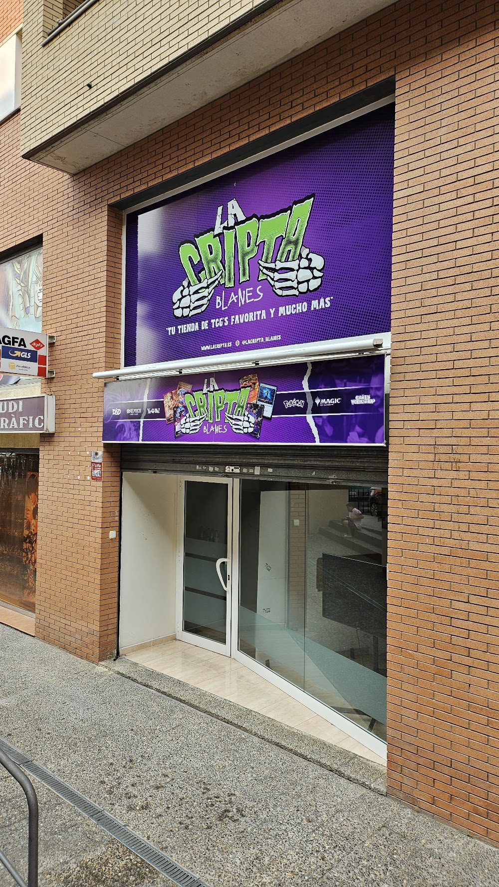 La Cripta, tienda de TCG en Blanes