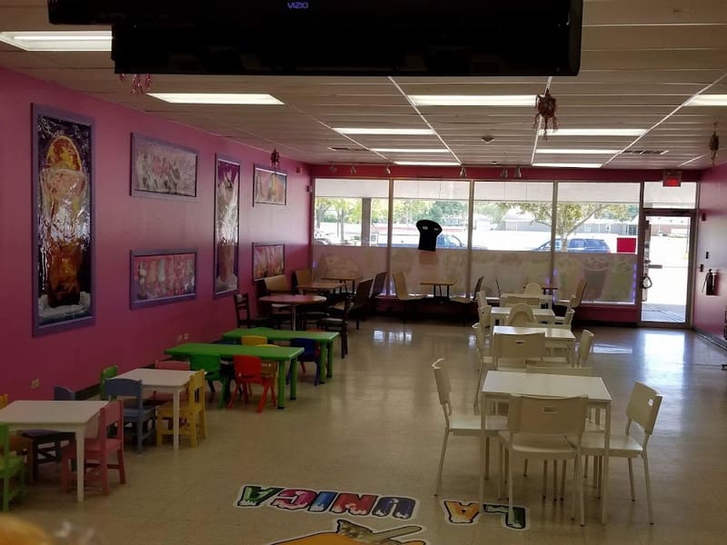 La Unica Michoacana, tienda de TCG en Carpentersville